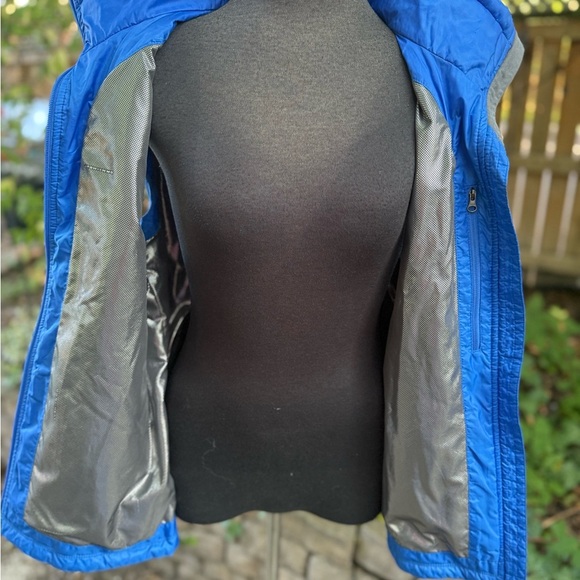 Columbia Quilted Bright Blue Women’s Vest. Size XL. - Picture 8 of 15